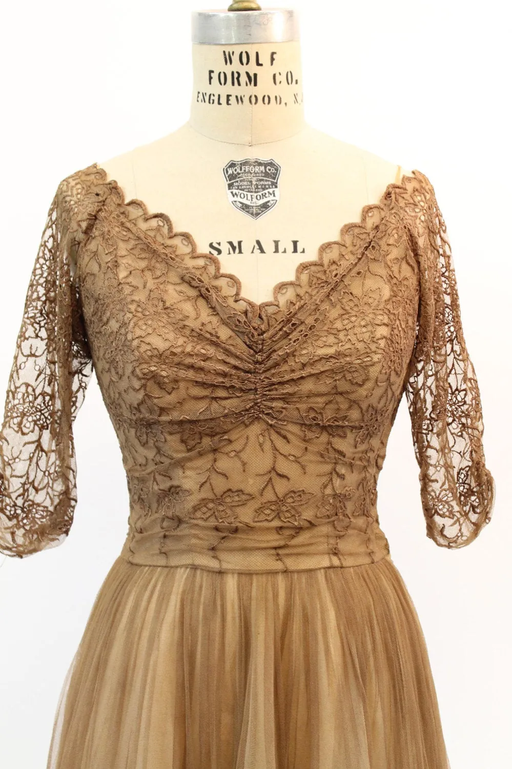 1950s nude TAMBOUR lace dress small | new fall