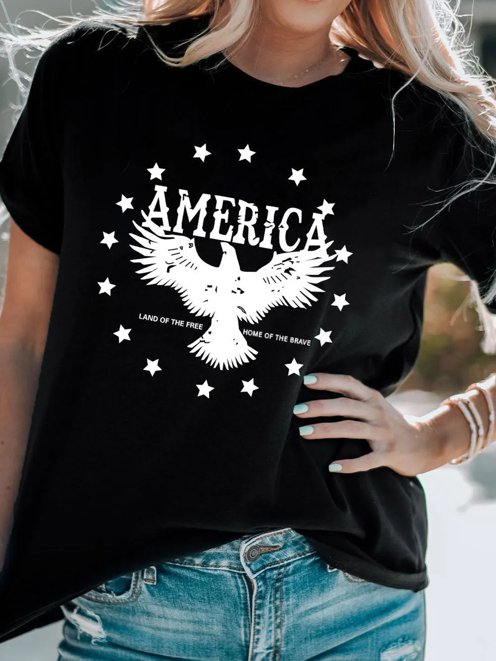 American Eagle Star Graphic Tee in Black