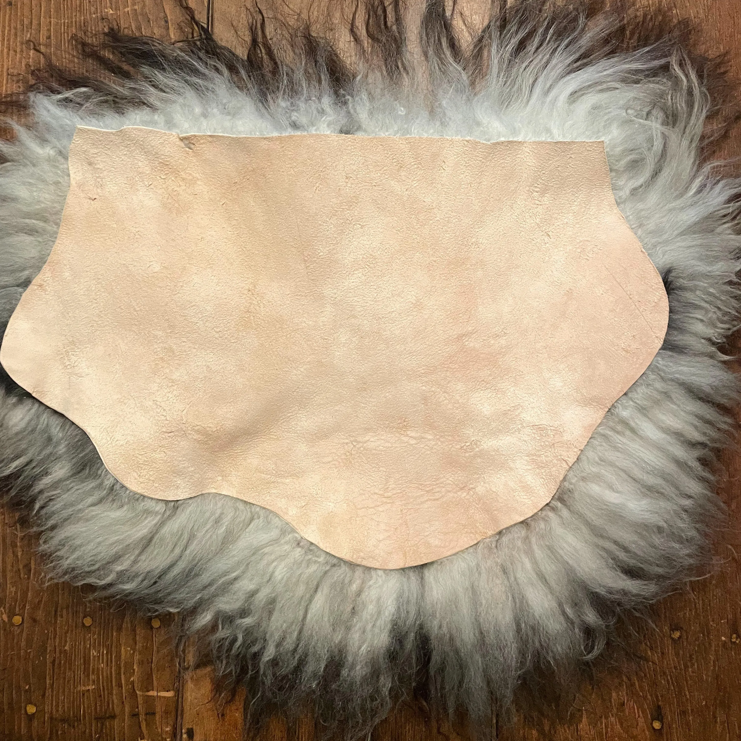 Bark Tanned Icelandic Sheepskin Seat Cover | Stratos LRF3