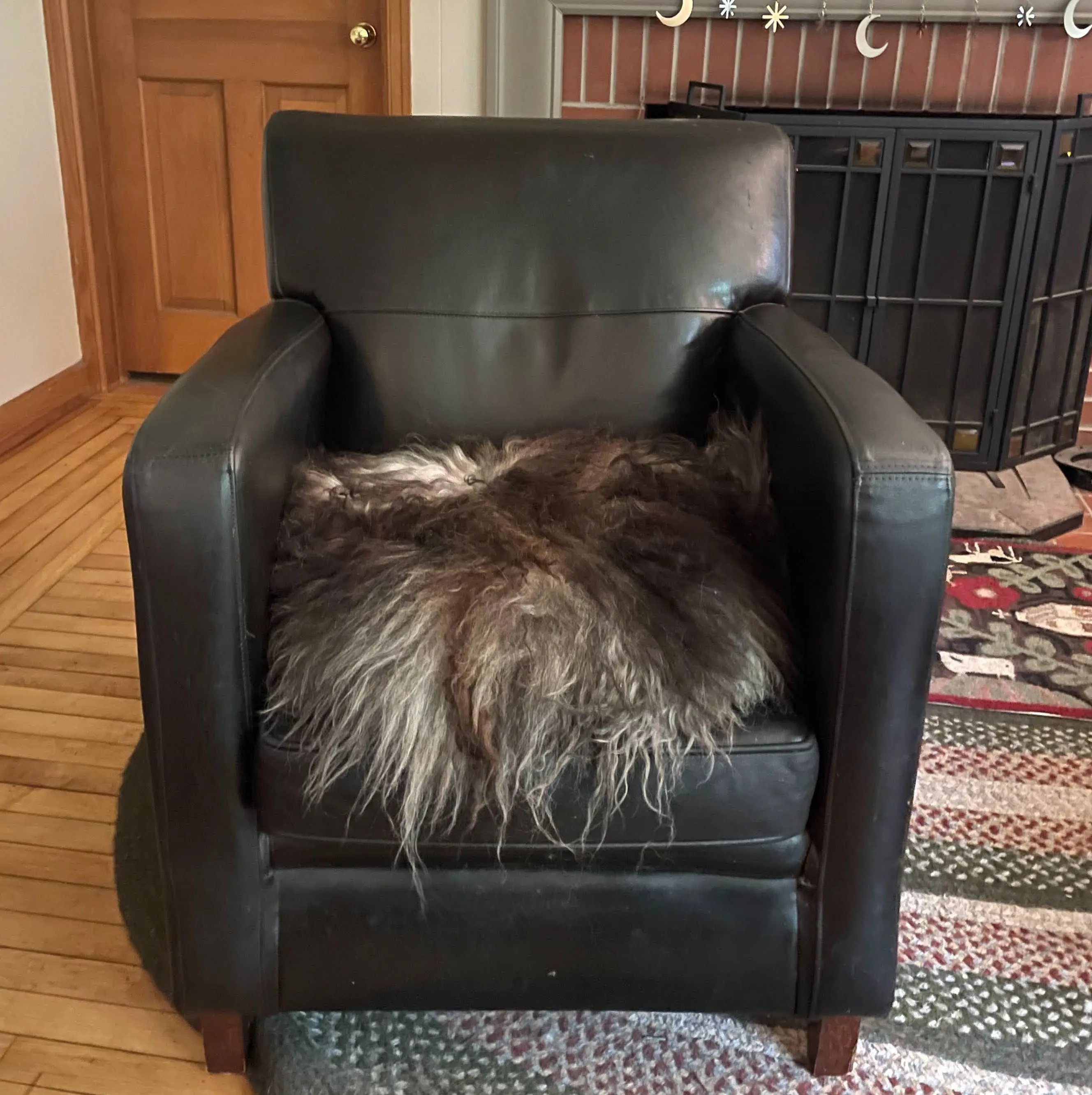 Bark Tanned Icelandic Sheepskin Seat Cover | Stratos LRF3