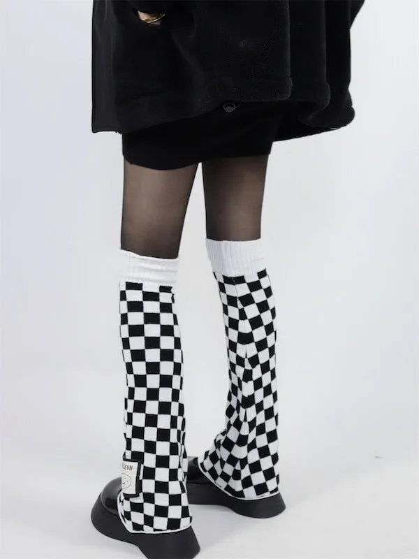 Chill y2k chessboard leg warmers