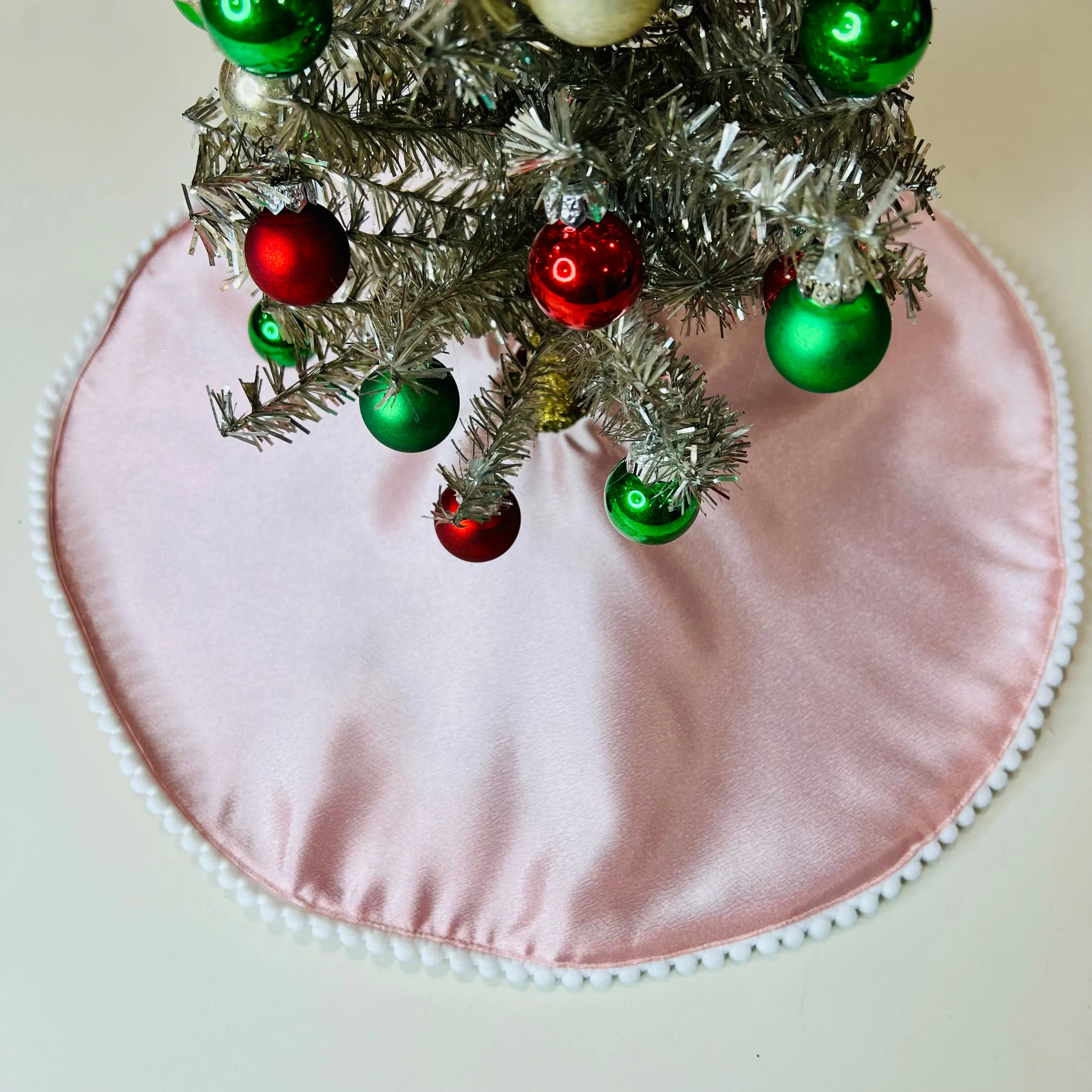 Exclusive Reversible Pink Satin/Red Velvet 14" Mini Tree Skirt