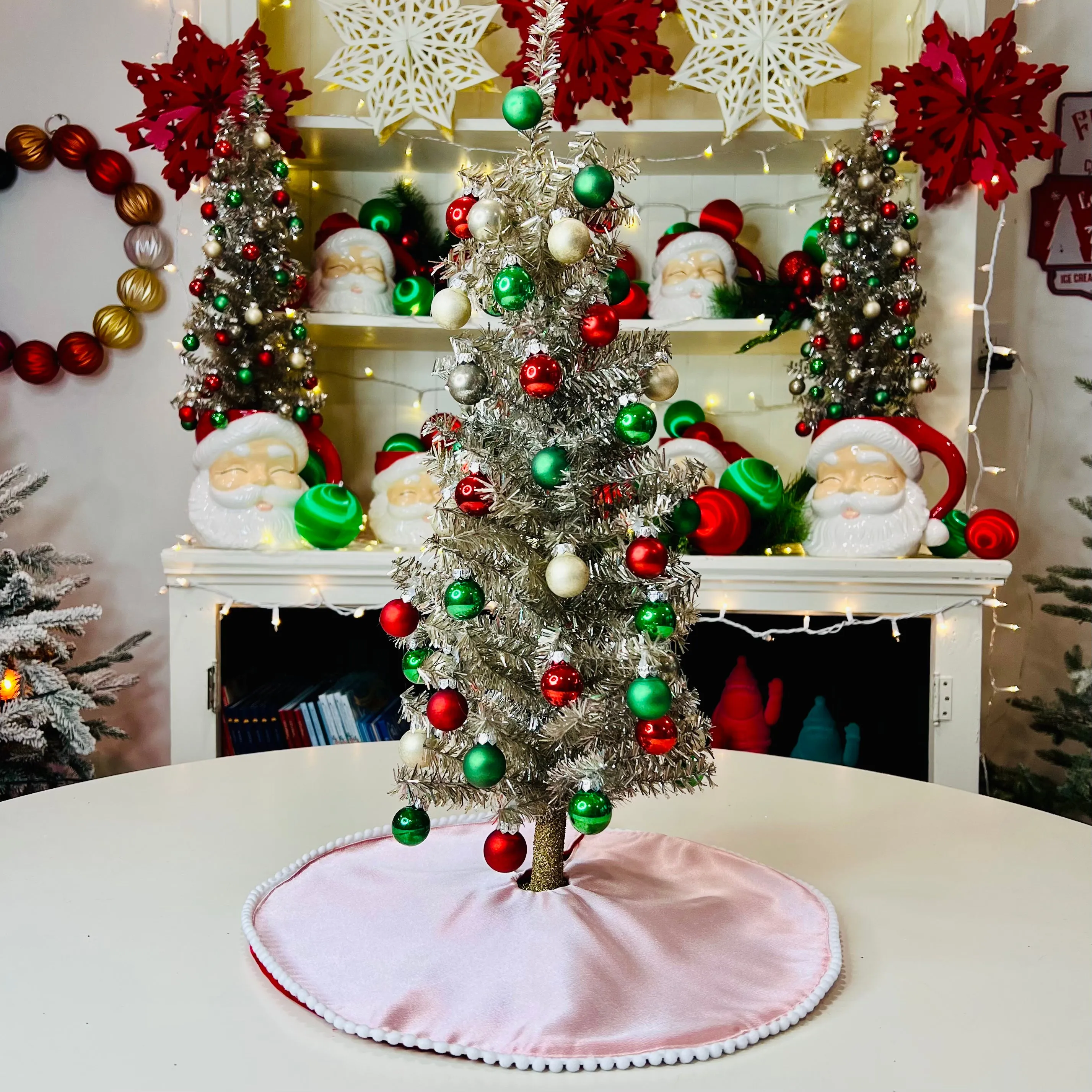 Exclusive Reversible Pink Satin/Red Velvet 14" Mini Tree Skirt