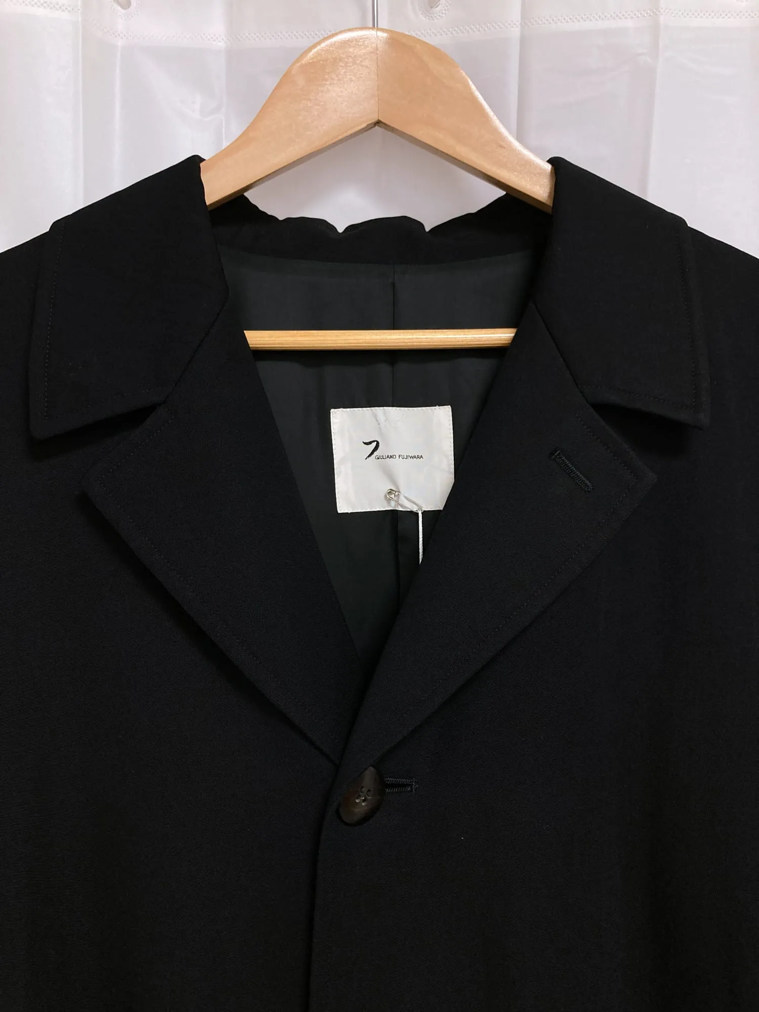 Giuliano Fujiwara 1980s black wool gabardine three button coat - M