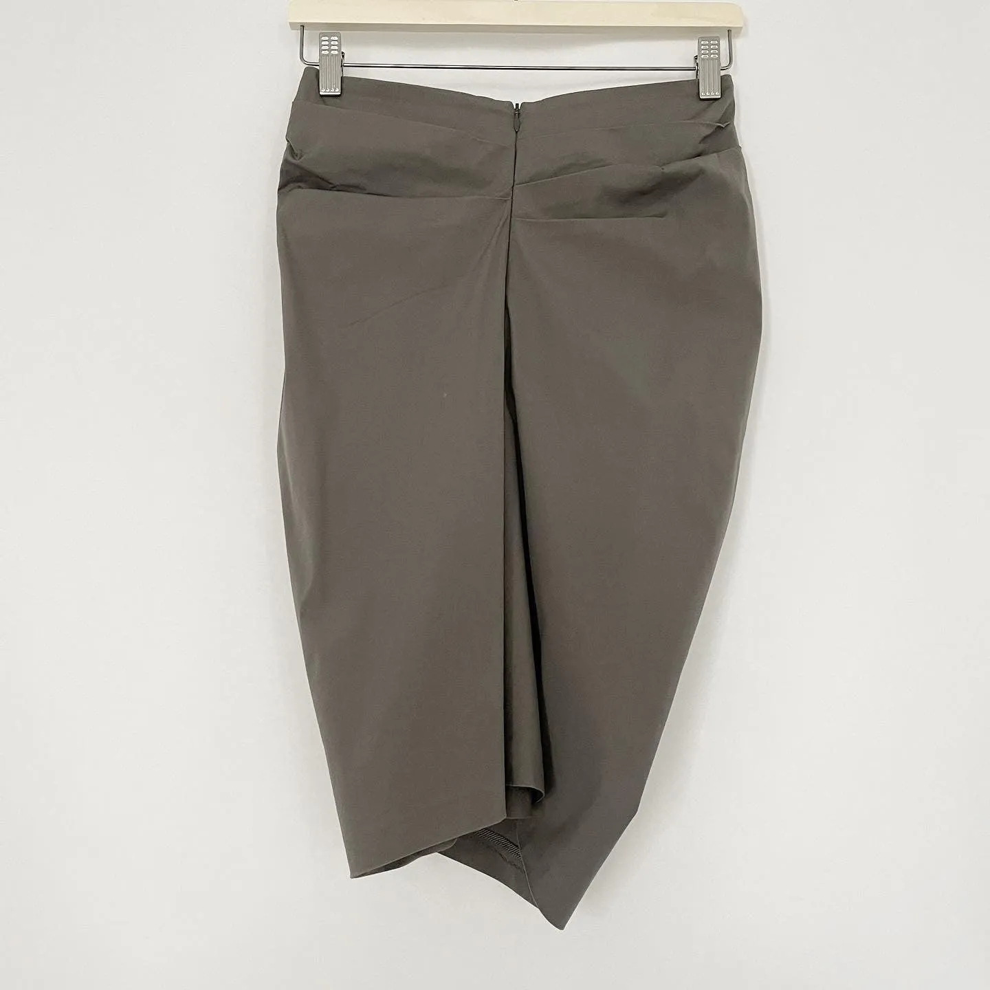 GUNEX Asymmetric Skirt