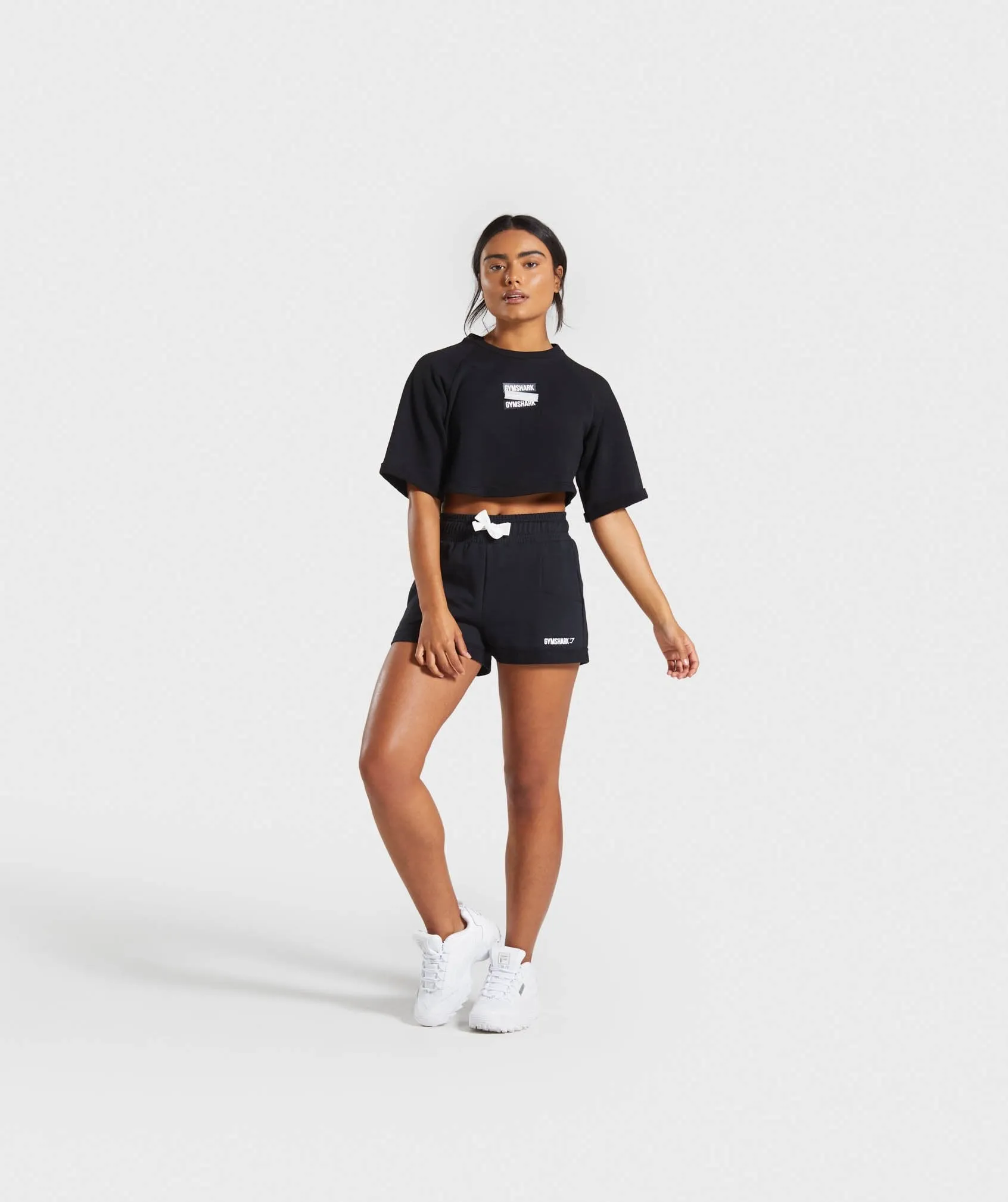 Gymshark Branded Boxy Cropped Sweater - Black