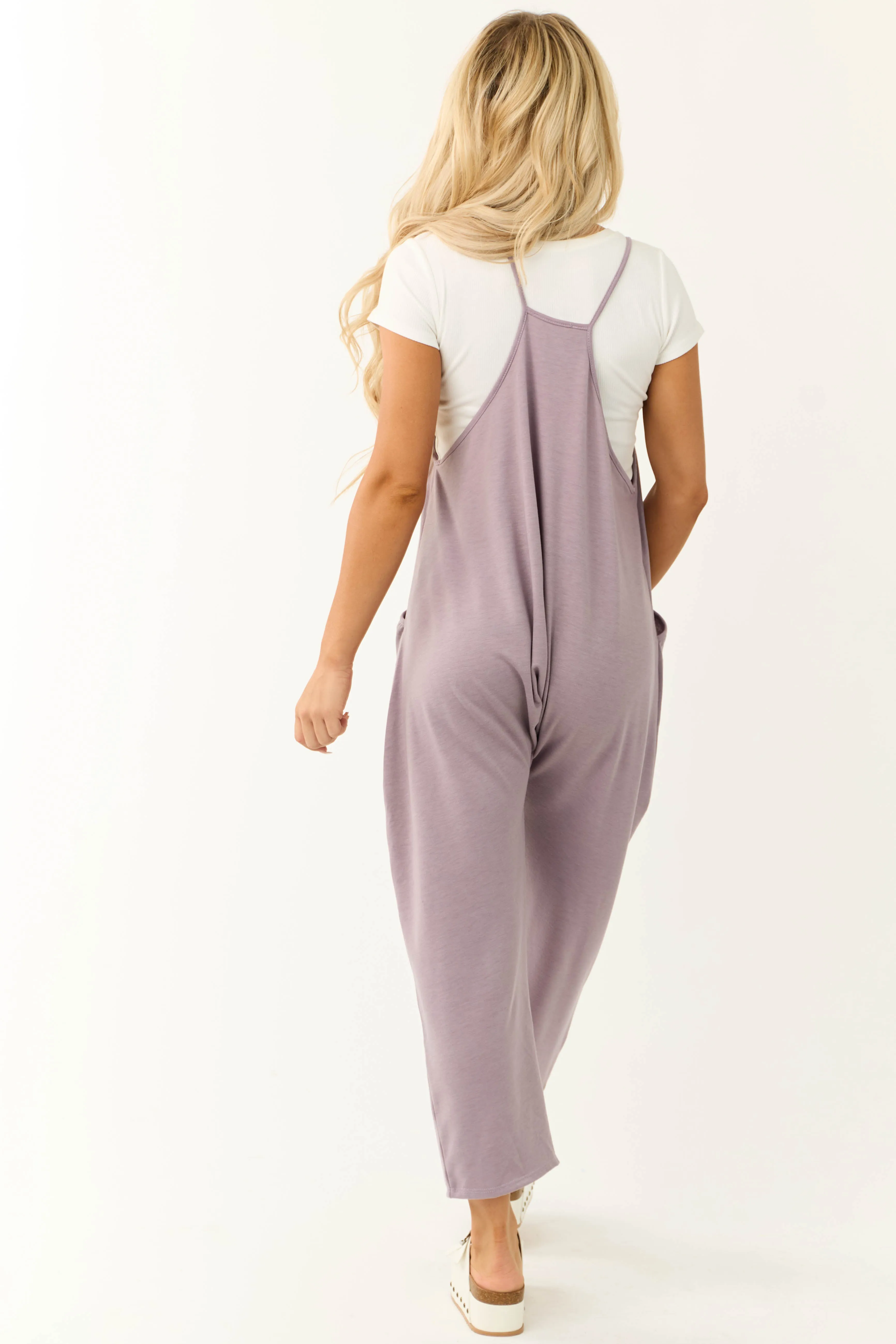 Lavender Sleeveless Front Pocket Loose Jumpsuit