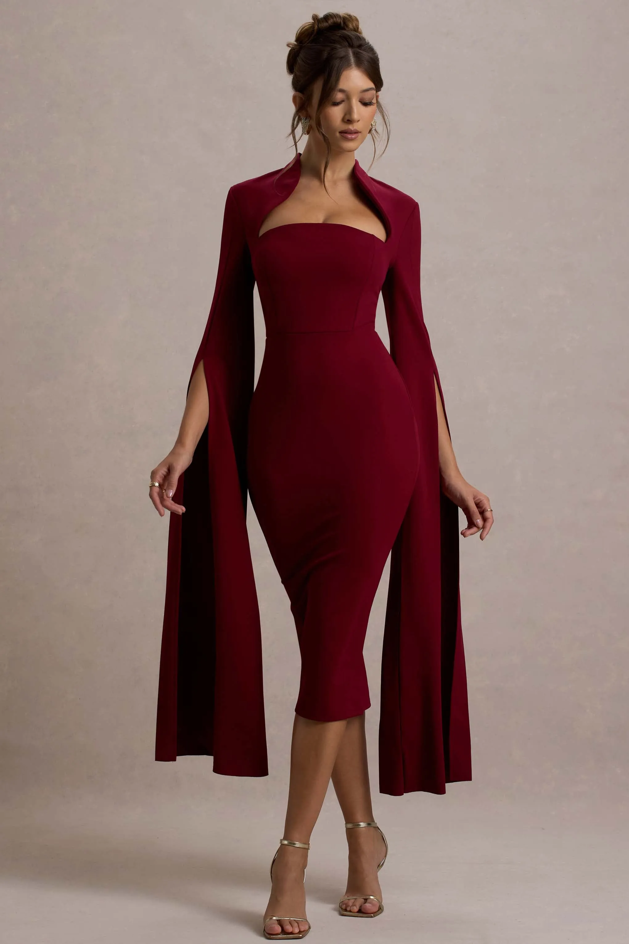 Linden | Berry Bodycon Cape-Sleeve Midi Dress