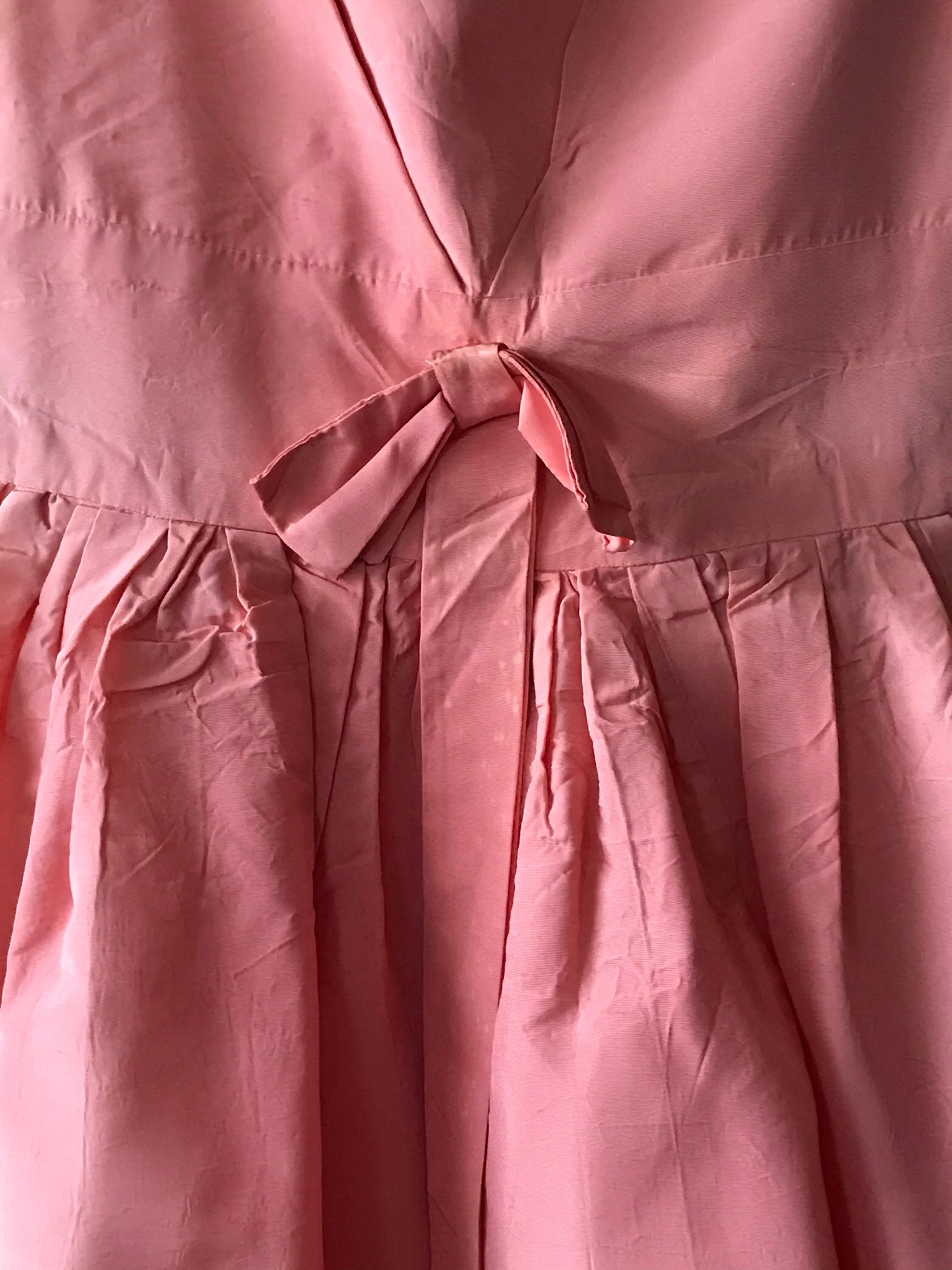 <€€ Vintage Girls Sz 6/7 Satin Sleeveless Salmon Pink Dress Zip Back Skirt Netting