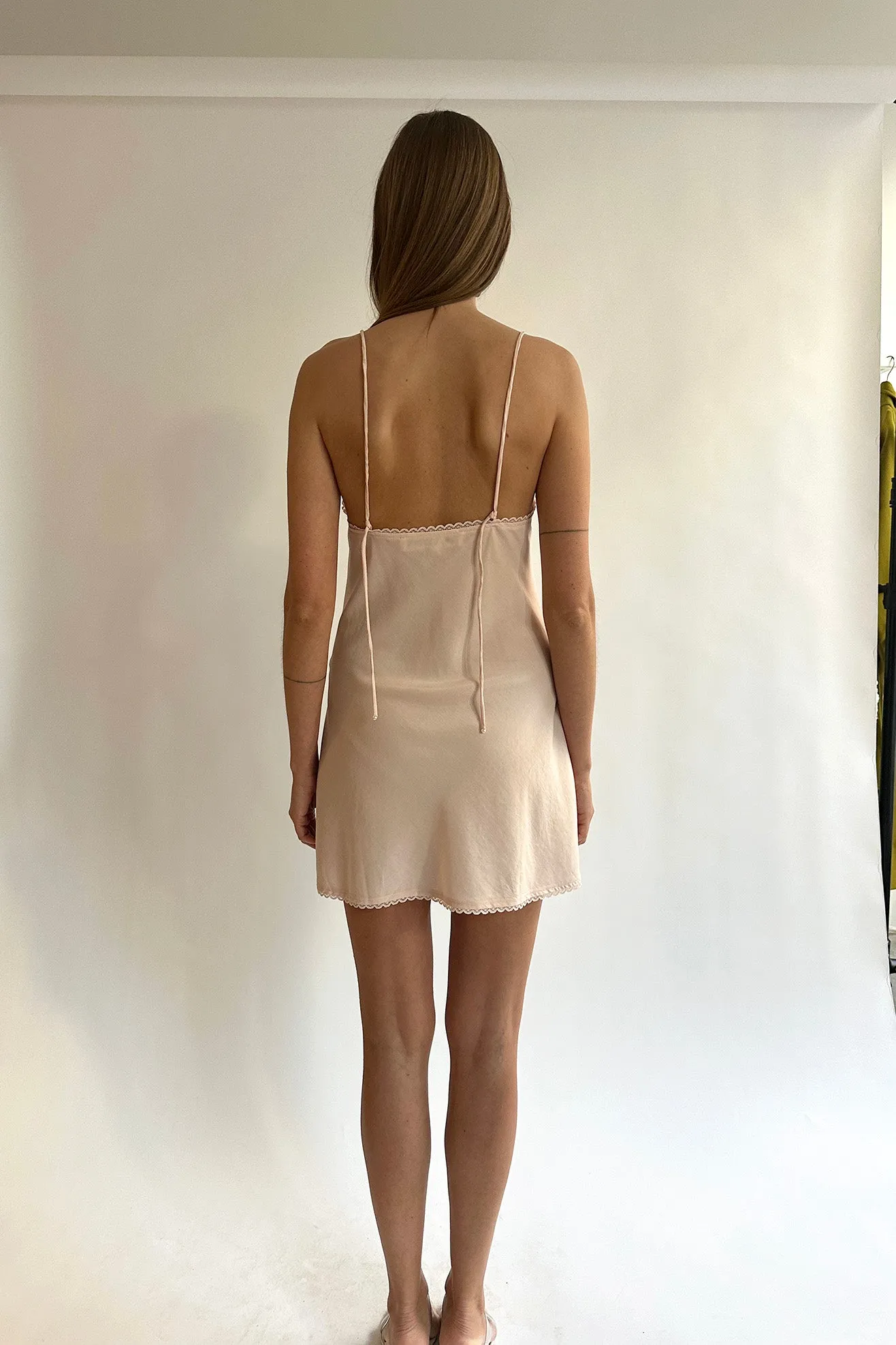 MR. LARKIN, Mini Slip Dress, Peach Dust