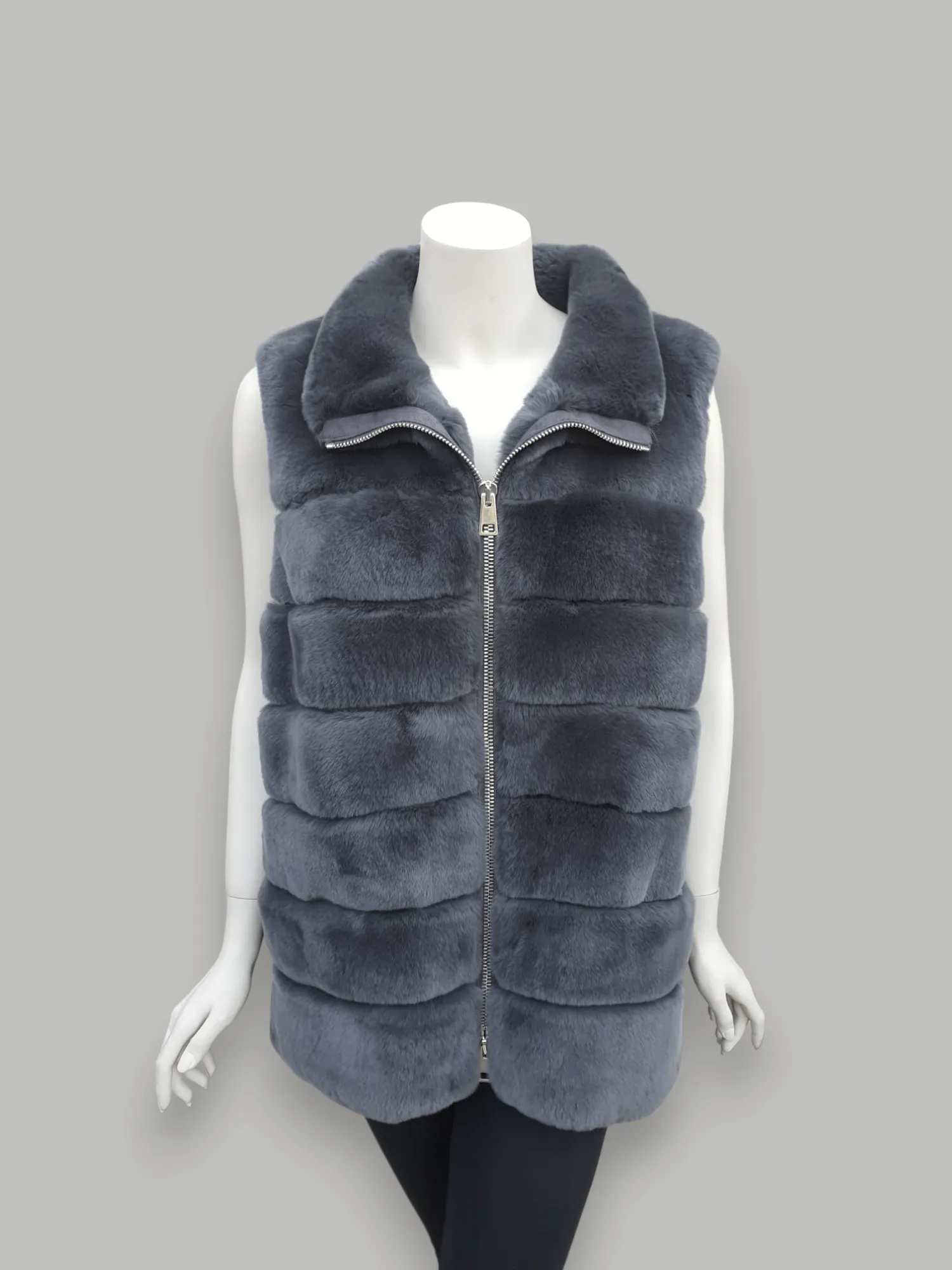 "Suprema" Gray Rex Rabbit Vest - Size 44