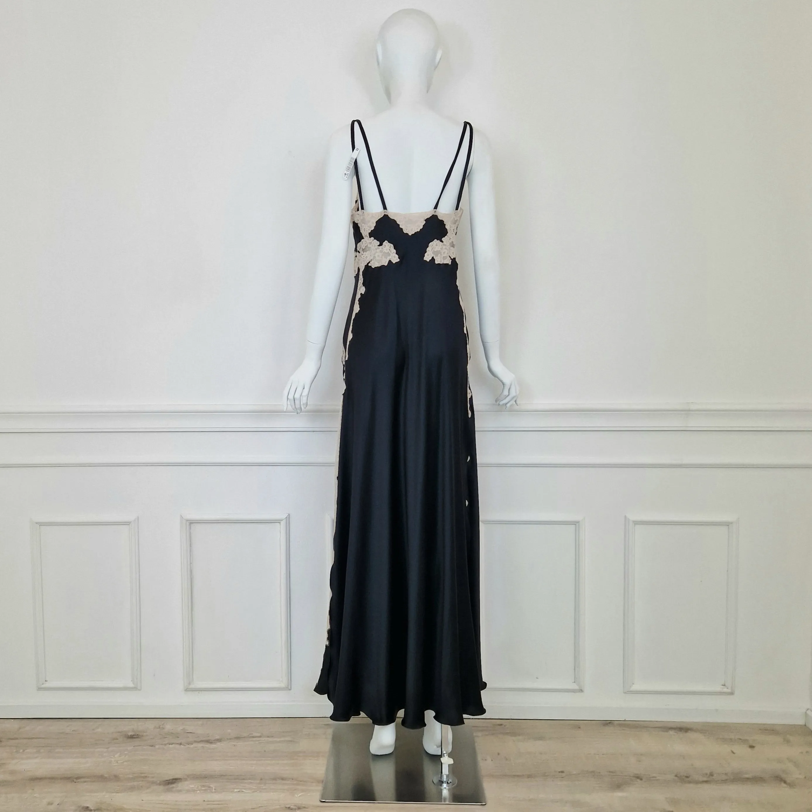 Slip dress in seta nera e pizzo