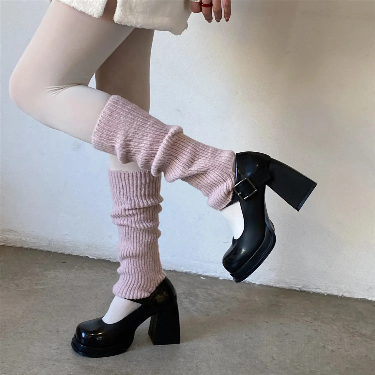 Sohiwoo Japanese Knit Socks Leg Warmers Socks Harajuku Winter Boot Cuffs Footsteps Long Legs Socks Lolita Leg Cover Cable Knit Socks