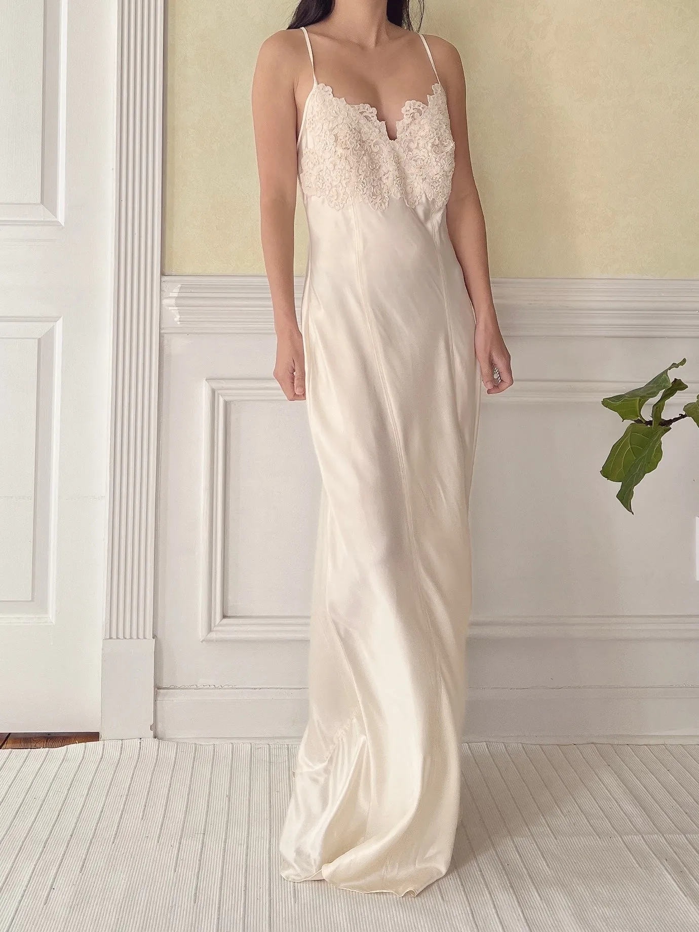 Vintage Ivory Lace and Satin Slip Dress - M